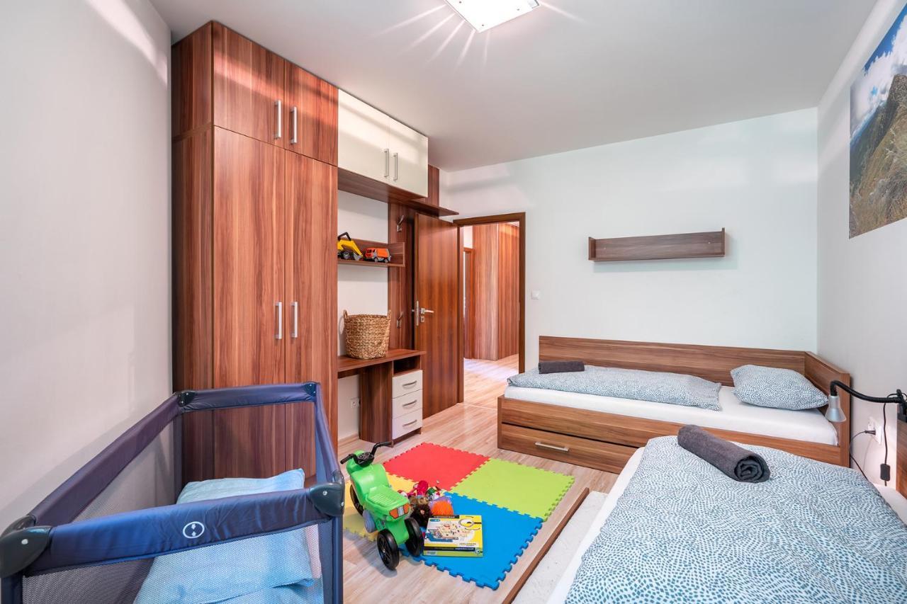 Apartment Emilka Tale-Wellness 5 Min-Balcony-Hiking-View Horna Lehota Exterior photo